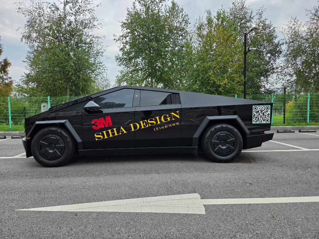 3M SIHA DESIGN 랩핑 사이버트럭 측면